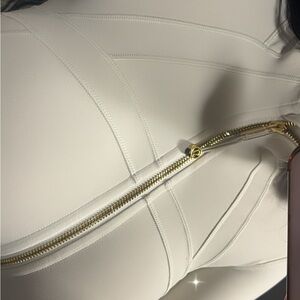 Lululemon Define Cropped Jacket Luon gold bone